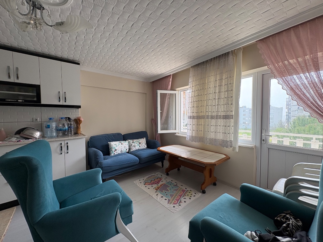 Gemlik Küçük Kumlada Satılık Tadilatlı 2+1 Hemen Taşın!