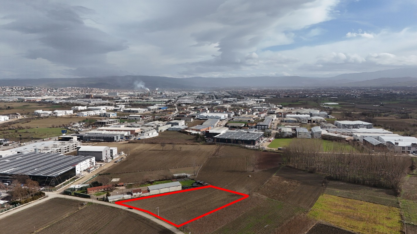 BURSA İNEGÖL YENİCE SANAYİ İÇİNDE ANKARA ASFALTINA 300 METRE