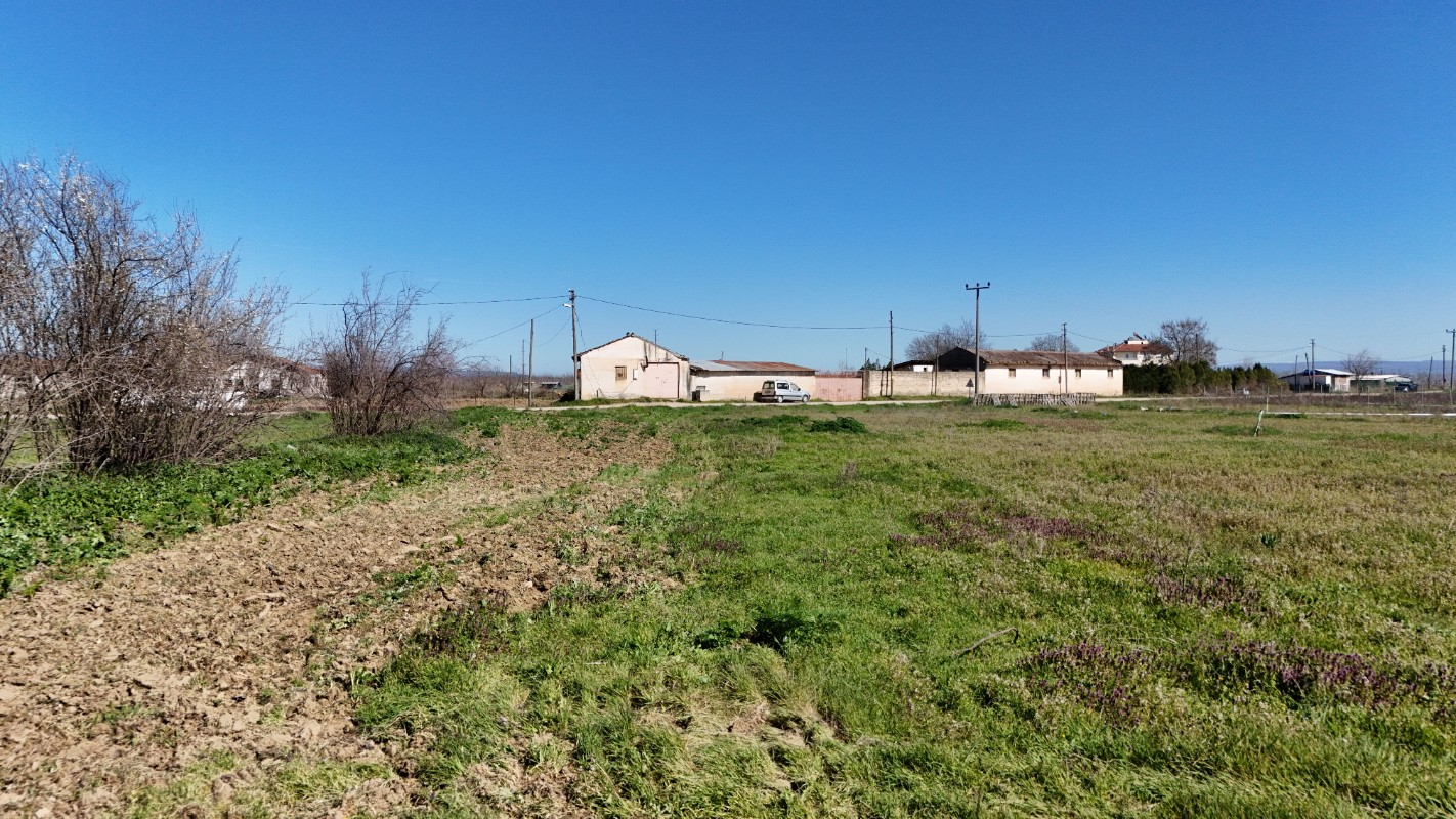 Bursa Yenişehirde 1.071 m² Yola Cepheli Arsa