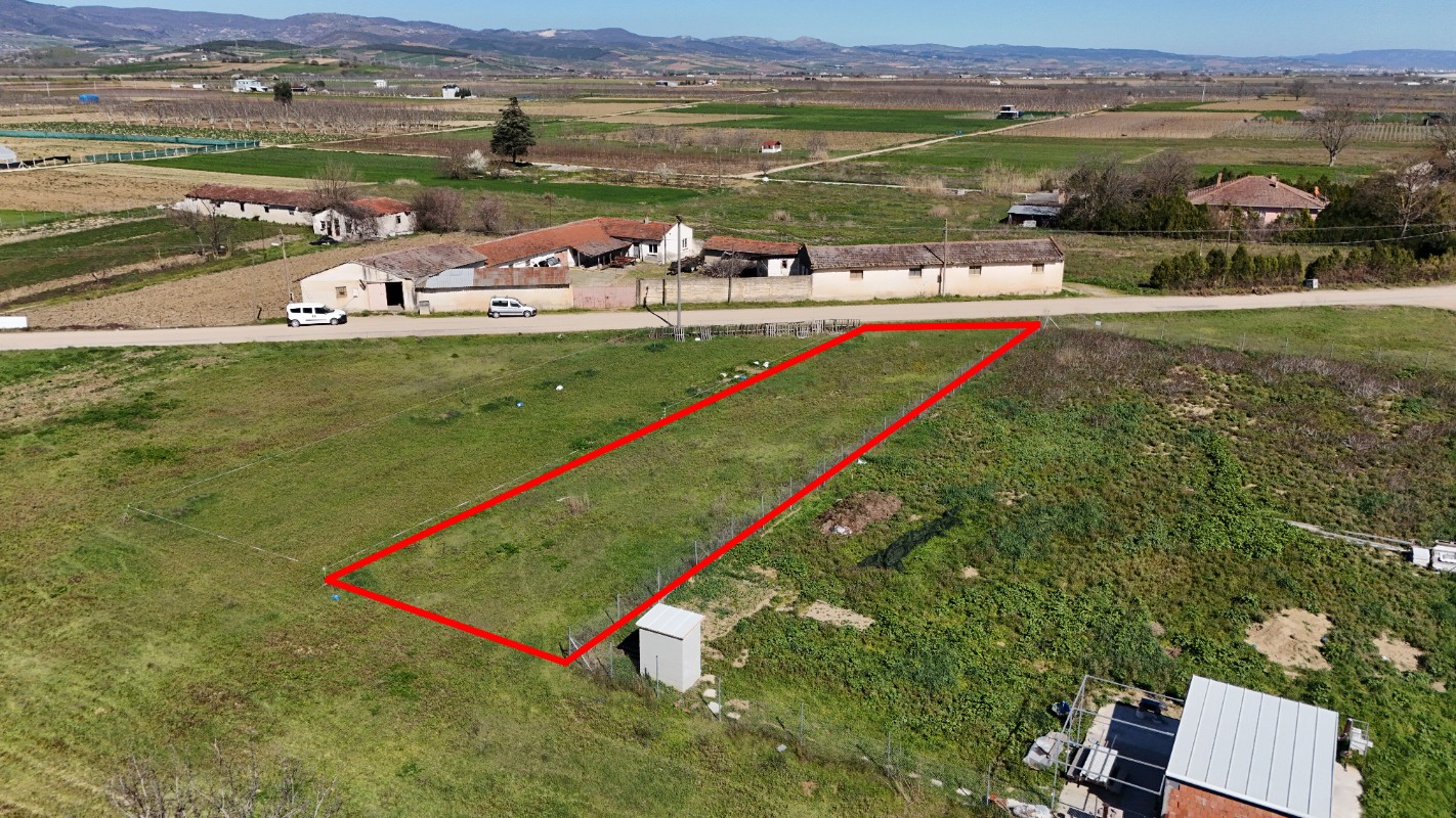 Bursa Yenişehir Koyunhisarda 890 m² Satılık Arsa | Yola Cephe