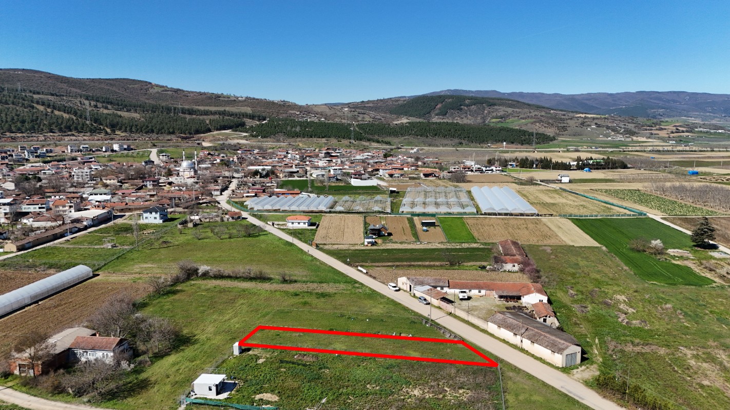 Bursa Yenişehir Koyunhisarda 890 m² Satılık Arsa | Yola Cephe