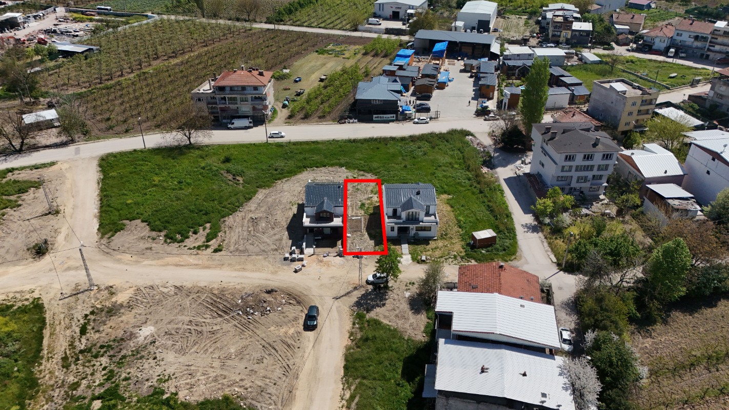 Bursa Osmangazi Çukurca'da 204m² İmarlı Arsa