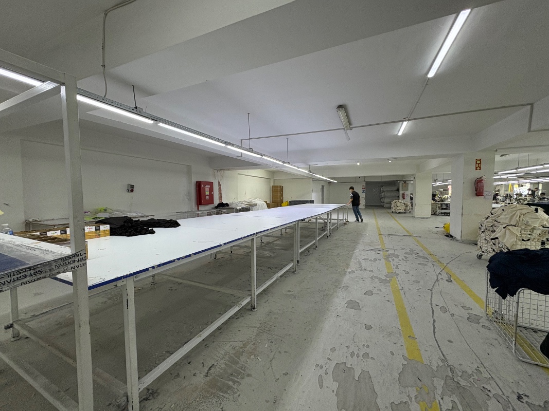 Bursa Yıldırım Yunus Emrede 7.250 m² Komple Satılık Bina