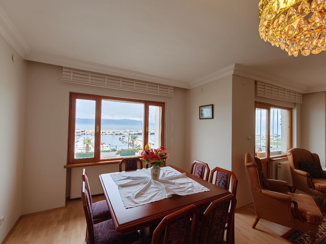 MUDANYA HALİTPAŞADA DENİZ MANZARALI 3+1 EŞYALI KİRALIK DAİRE
