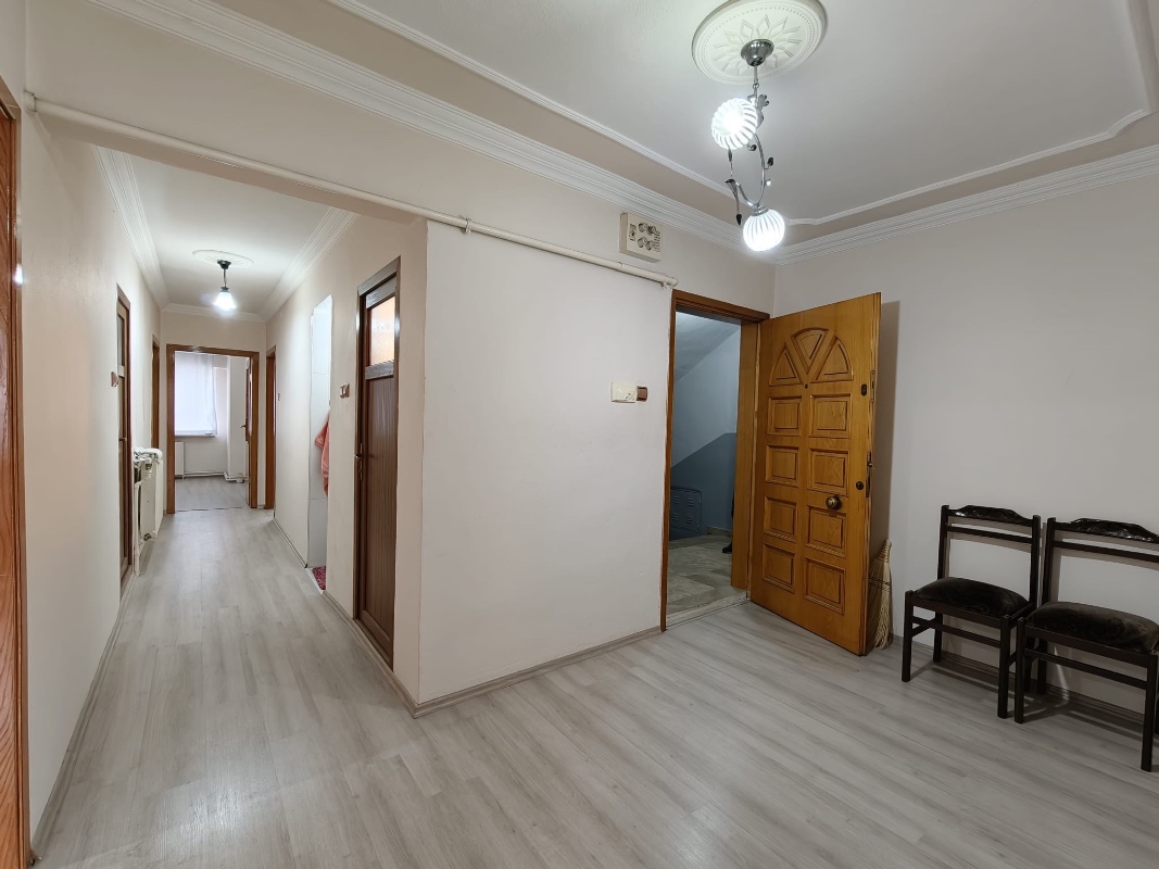 ANKARA CADDESİ DAVUTDEDE METRO İSTASYONU YANI KİRALIK 3+1 DAİRE