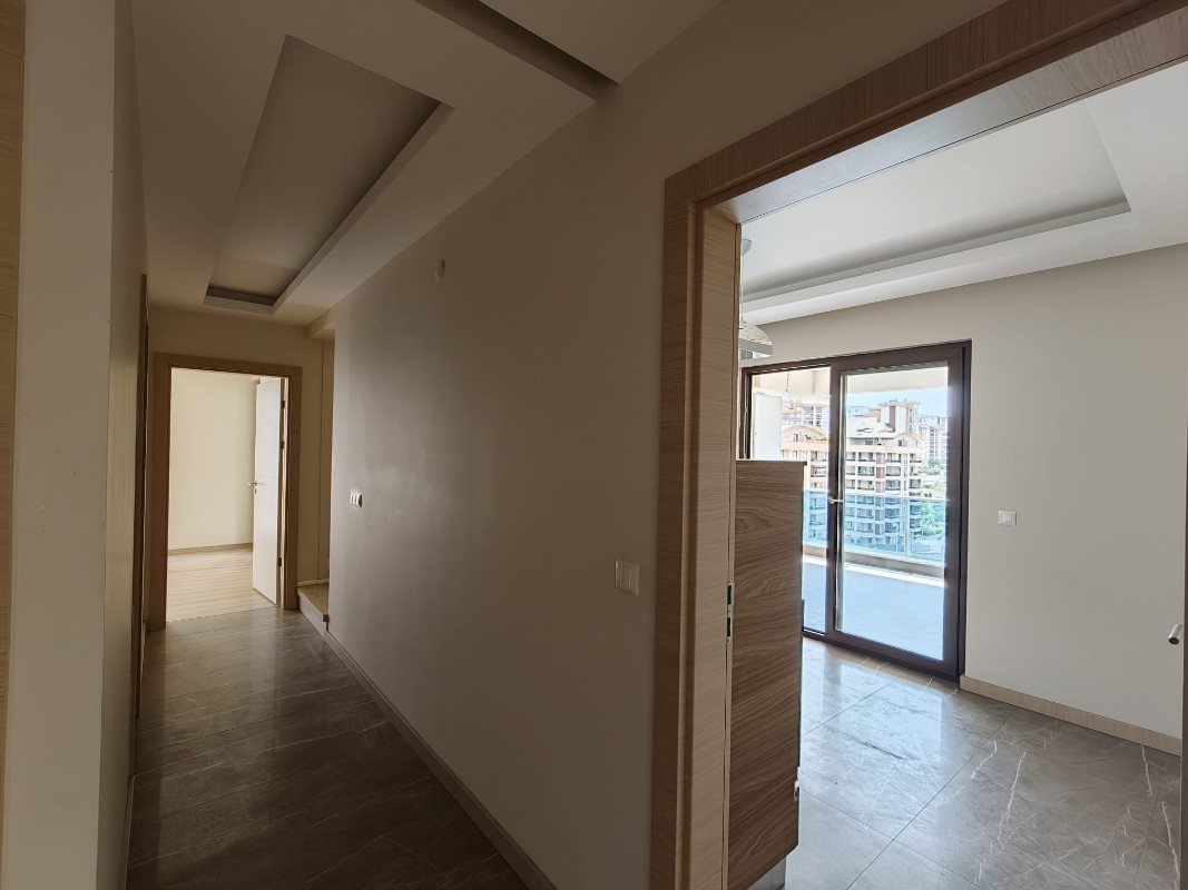 BURSA 23 NİSAN MAHALLESİNDE SATILIK LÜKS 4+1 DUBLEKS DAİRE