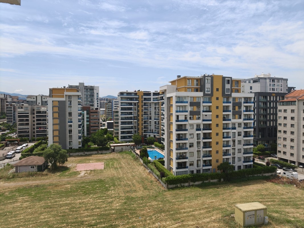 BURSA 23 NİSAN MAHALLESİNDE SATILIK LÜKS 4+1 DUBLEKS DAİRE