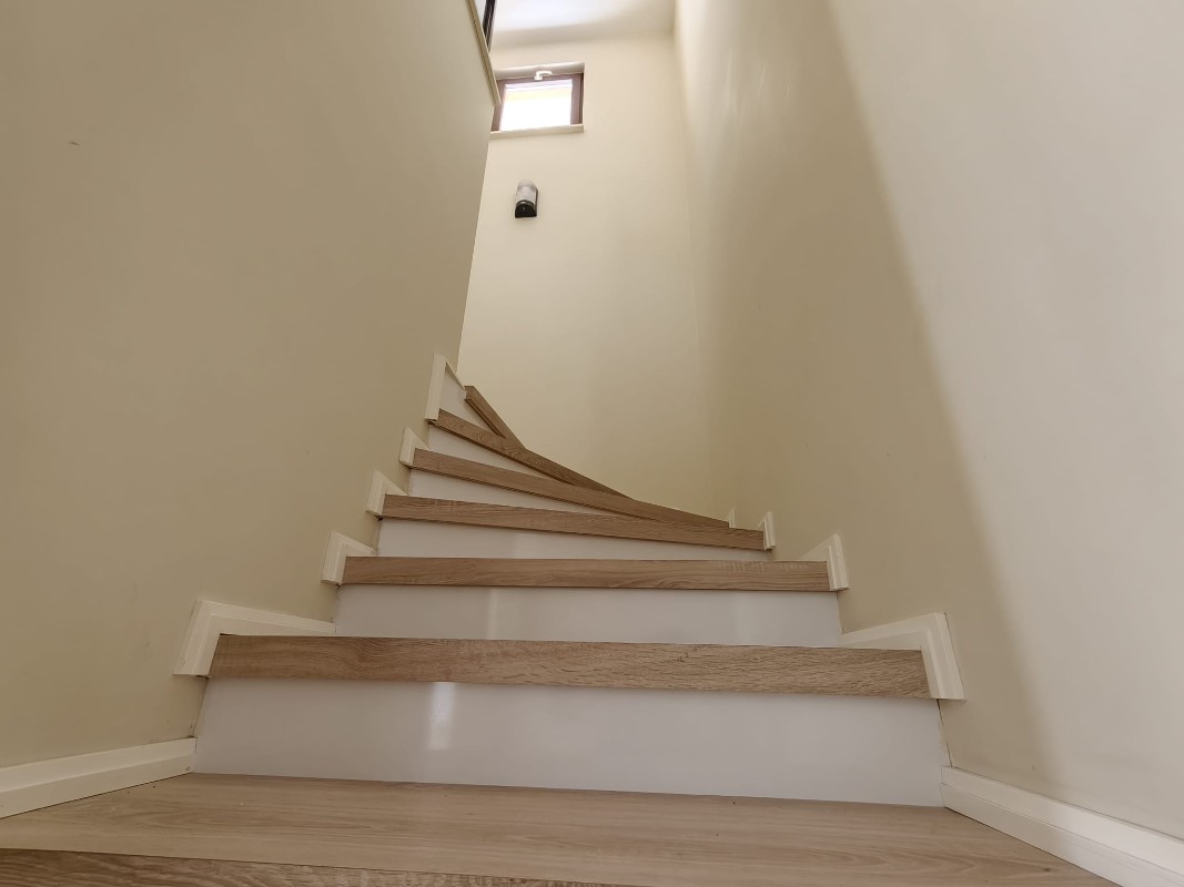 BURSA 23 NİSAN MAHALLESİNDE SATILIK LÜKS 4+1 DUBLEKS DAİRE