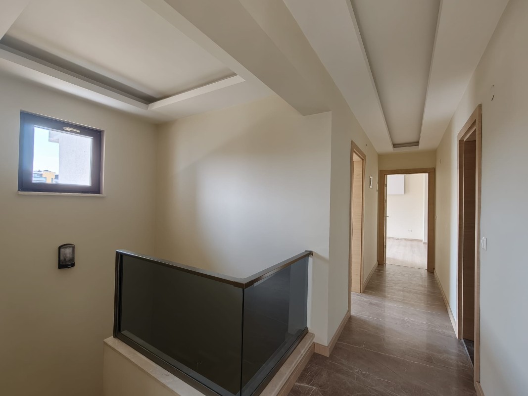 BURSA 23 NİSAN MAHALLESİNDE SATILIK LÜKS 4+1 DUBLEKS DAİRE