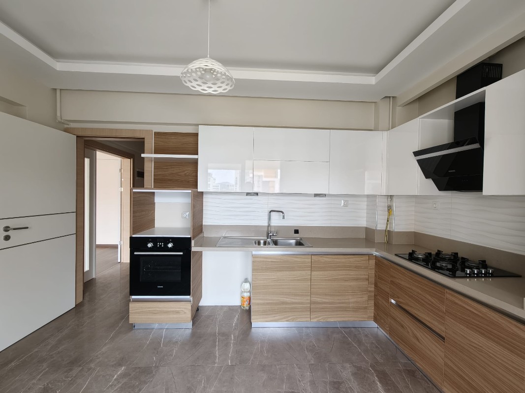 BURSA 23 NİSAN MAHALLESİNDE SATILIK LÜKS 4+1 DUBLEKS DAİRE