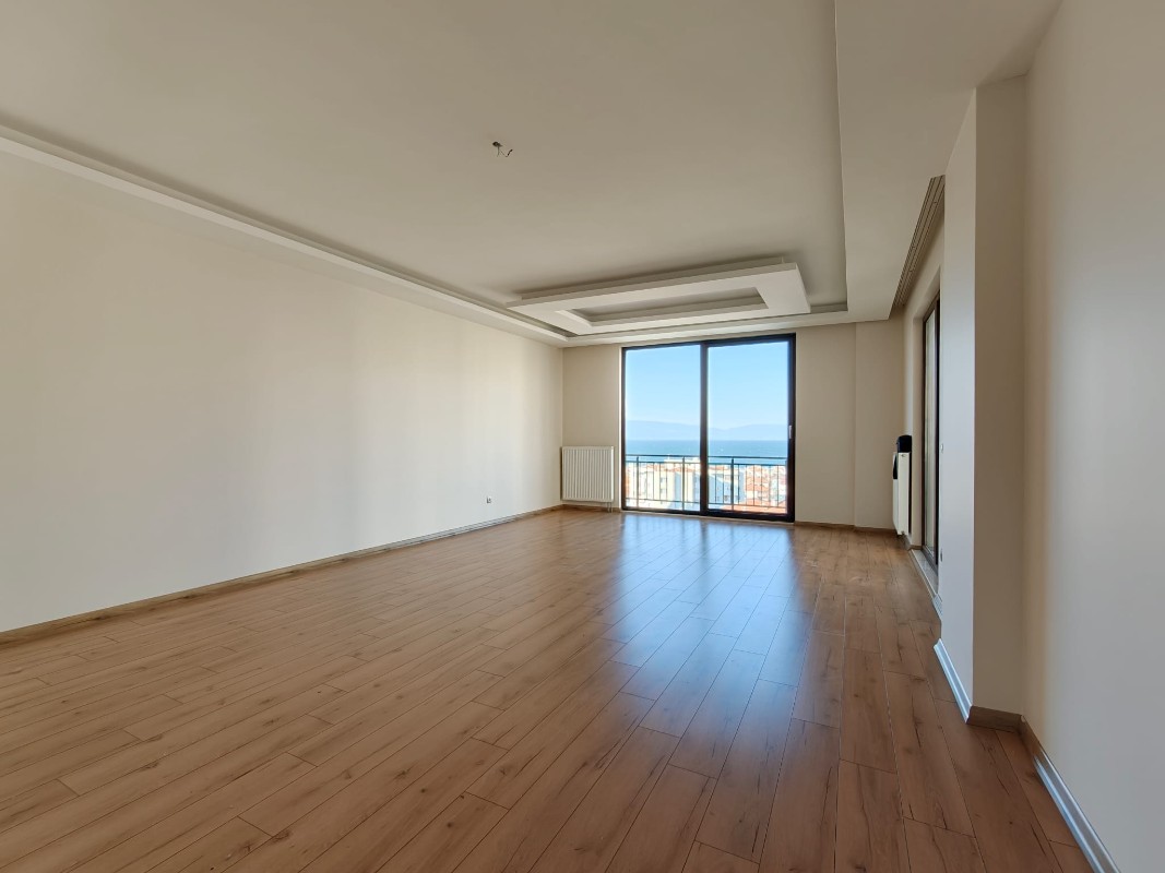 MUDANYA DA FULL DENİZ MANZARALI 5+2 KİRALIK LÜKS DUBLEKS DAİRE
