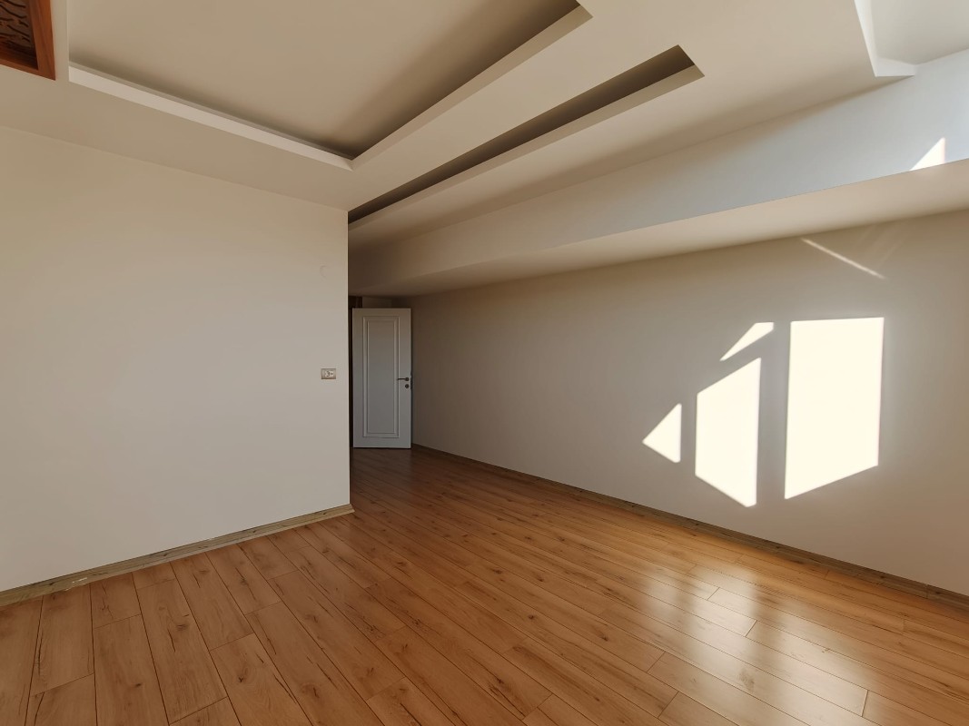 MUDANYA DA FULL DENİZ MANZARALI 5+2 KİRALIK LÜKS DUBLEKS DAİRE
