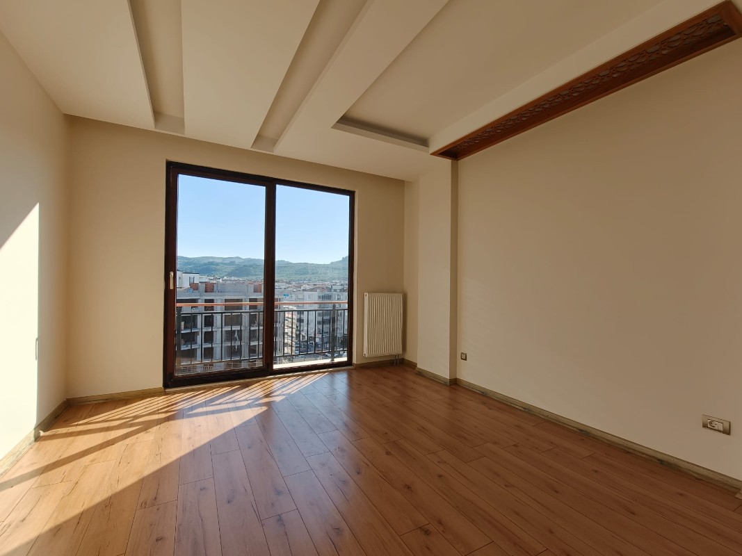 MUDANYA DA FULL DENİZ MANZARALI 5+2 KİRALIK LÜKS DUBLEKS DAİRE