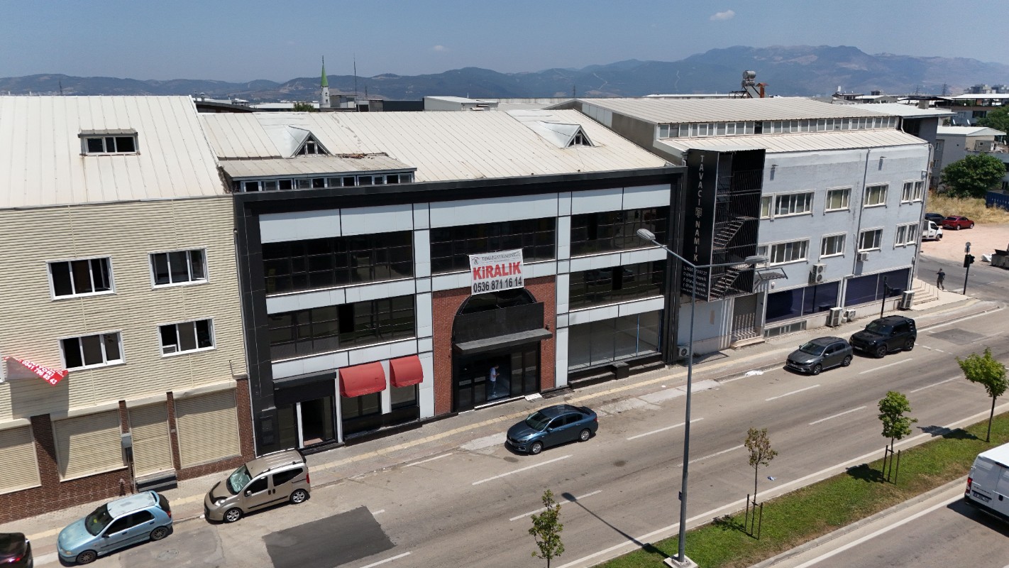 BURSA YILDIRIM MUHSİN YAZICIOĞLU BULVARI'NDA KİRALIK KOMPLE BİNA