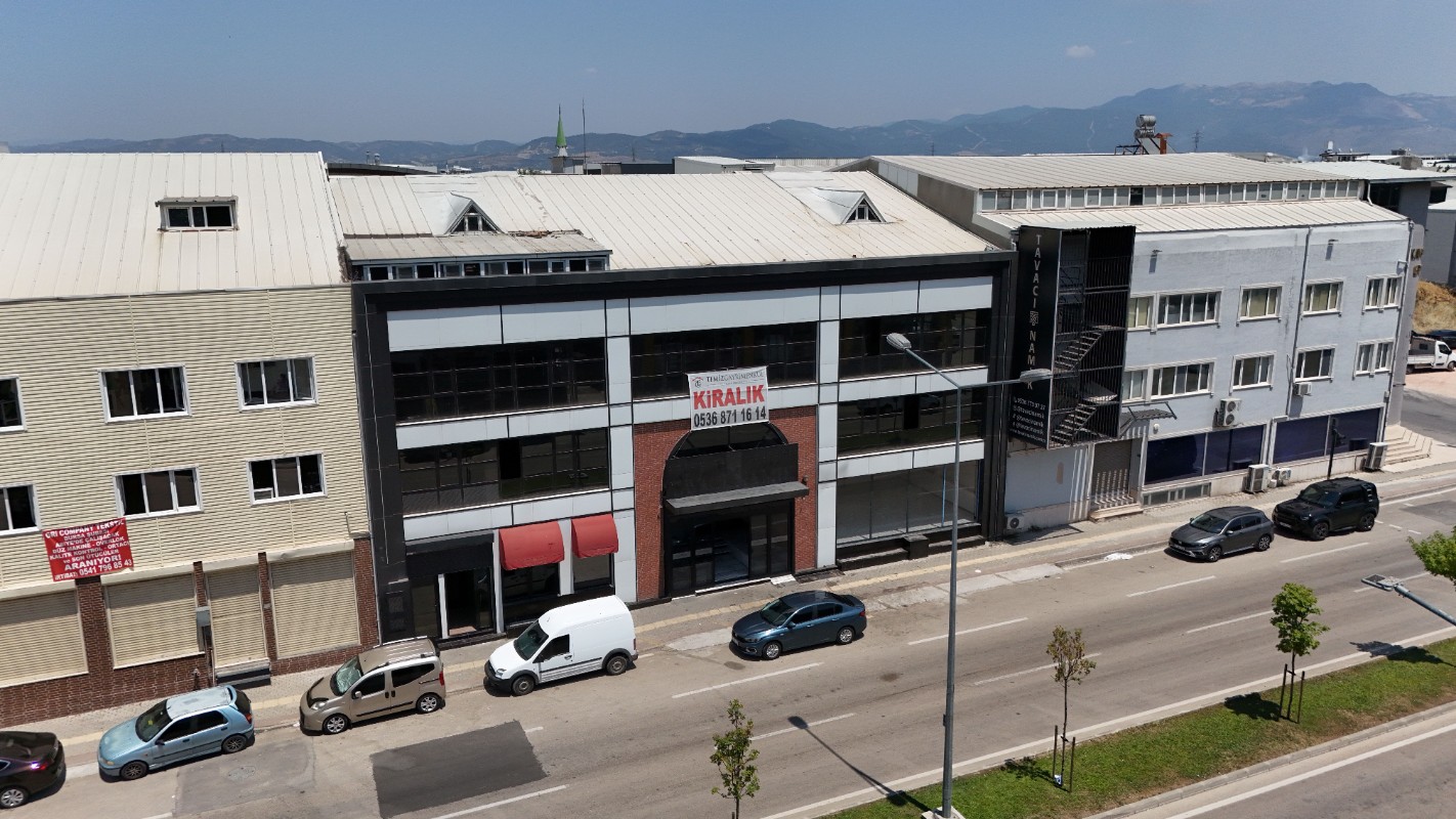 BURSA YILDIRIM MUHSİN YAZICIOĞLU BULVARI'NDA KİRALIK KOMPLE BİNA