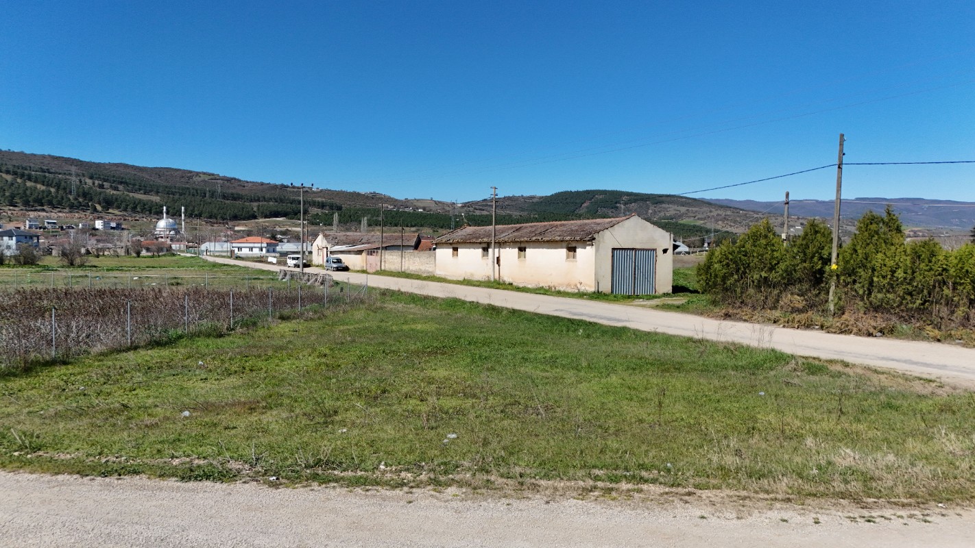 Bursa Yenişehir Koyunhisarda 594 m² Satılık Arsa | Yola Cephe